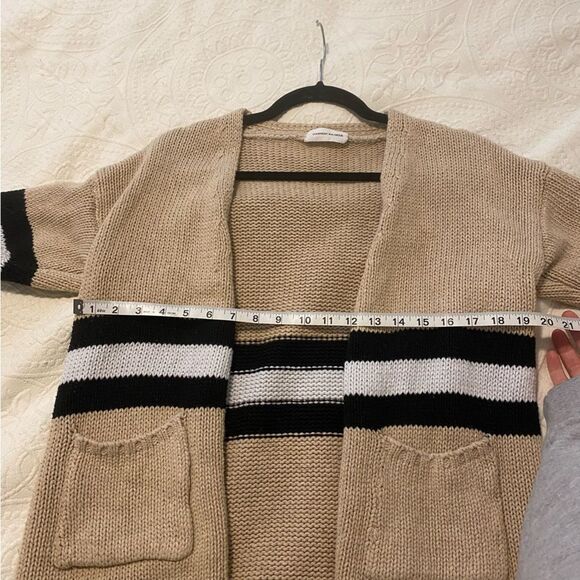 Goodnight Macaroon Neutral Preppy Beige and Black Academia Longline Cardigan - Picture 4 of 5